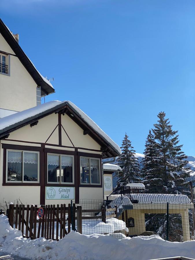 Hotel Genepi *