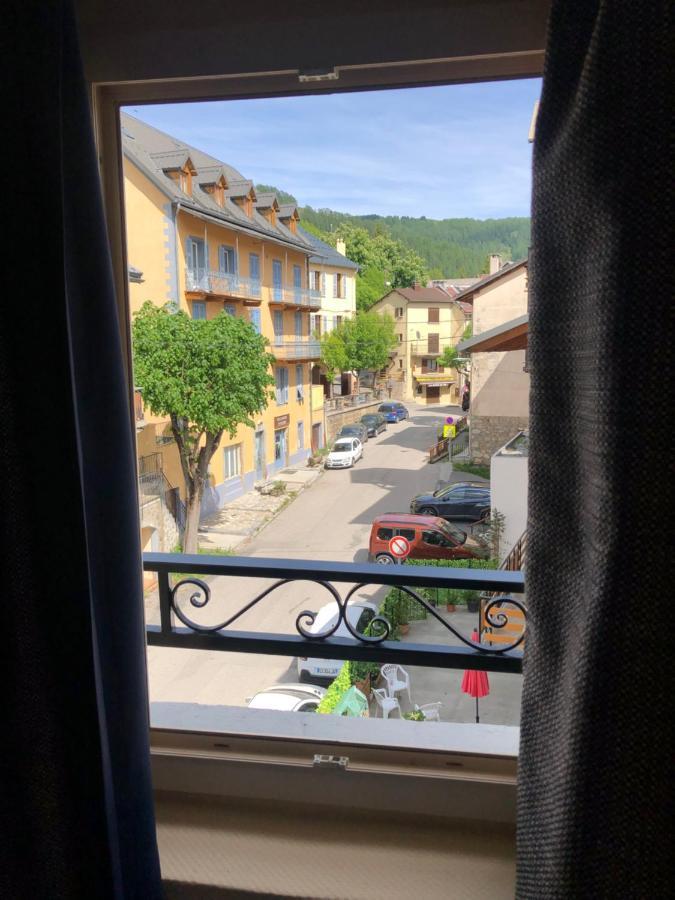Genepi Hotel *